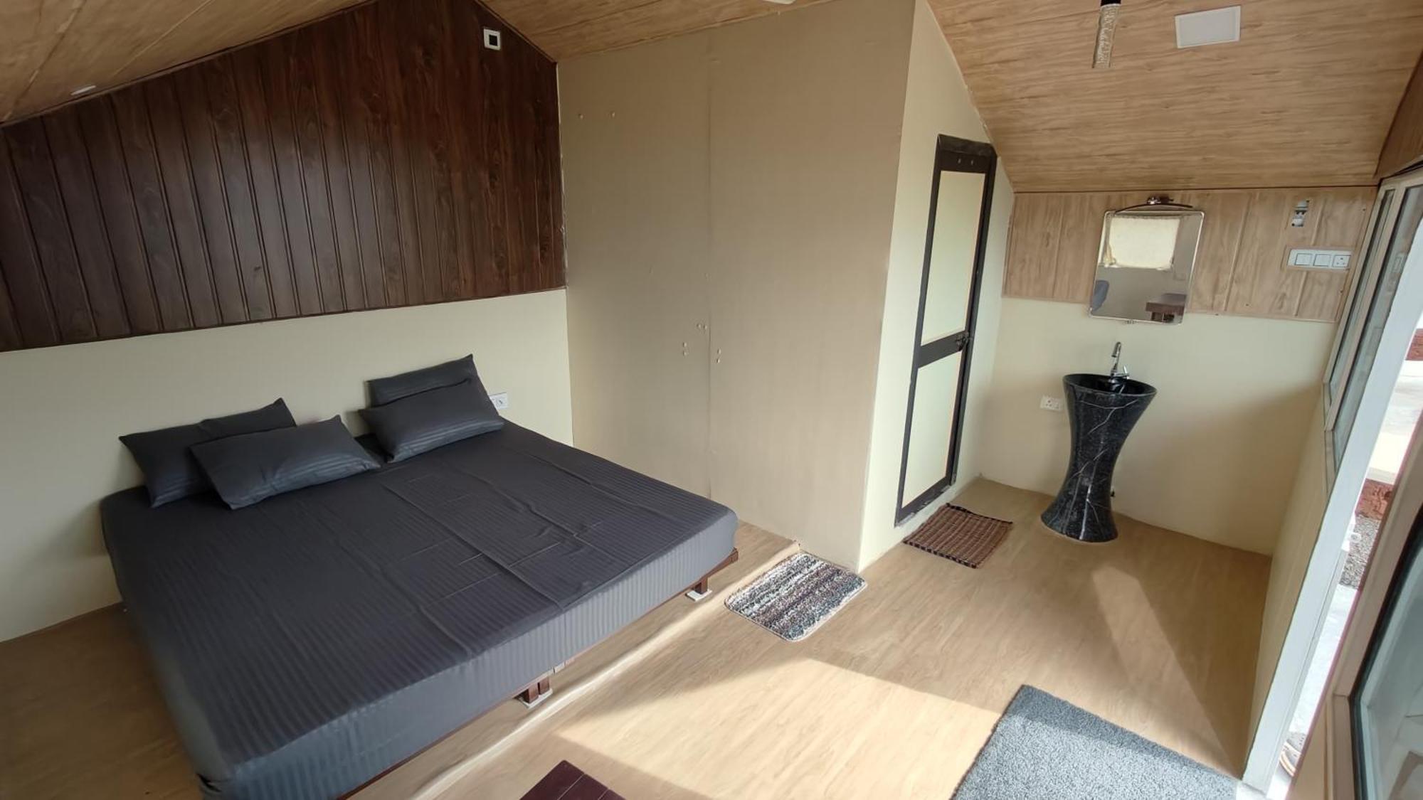 Shelby Pawana Lake Cottages & Camping Tents Lonavala Exterior foto
